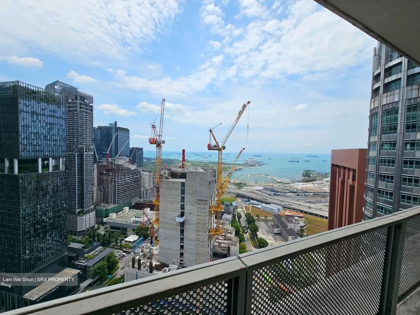 International Plaza (D2), Apartment #570585301
